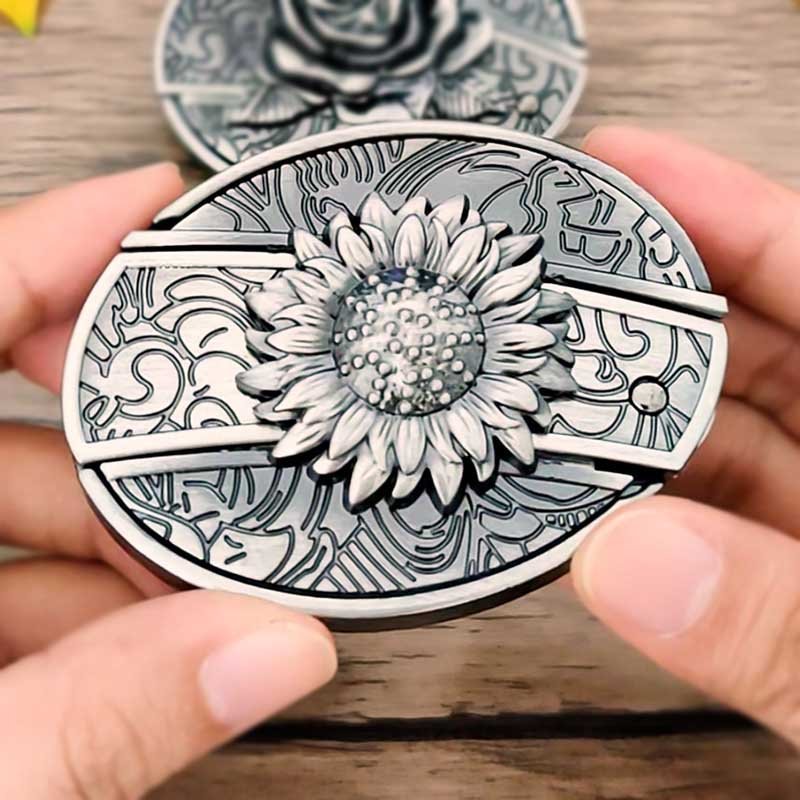 Oval Bull Skull Belt Buckle With Hidden Knife Blade