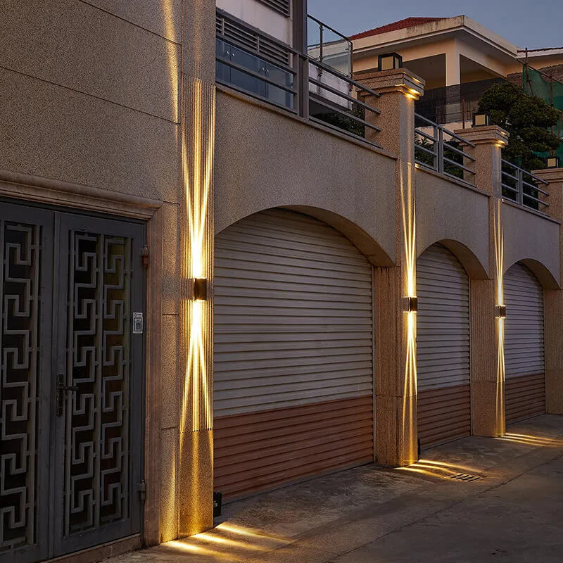 Modern Rectangular Outdoor LED Wall Light With Up Down Lighting