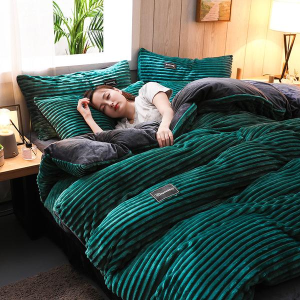 Thickened Corduroy Velvet Bedding Set — Double-Sided Warmth