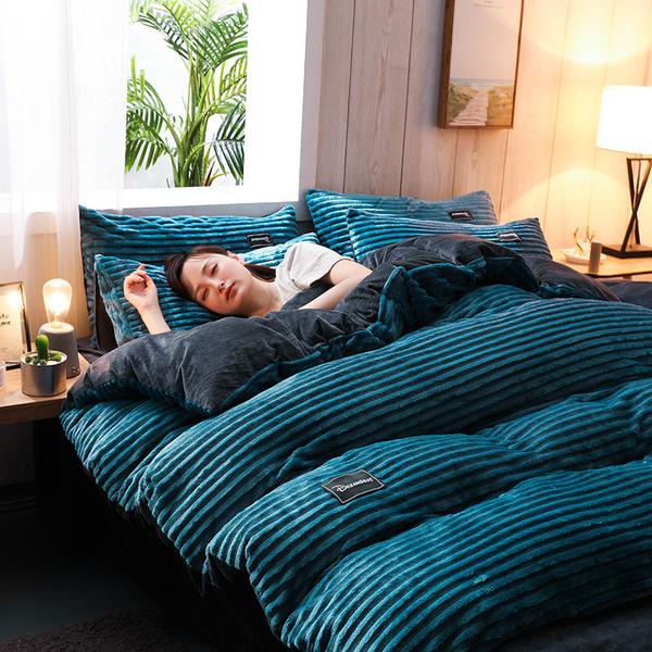 Thickened Corduroy Velvet Bedding Set — Double-Sided Warmth