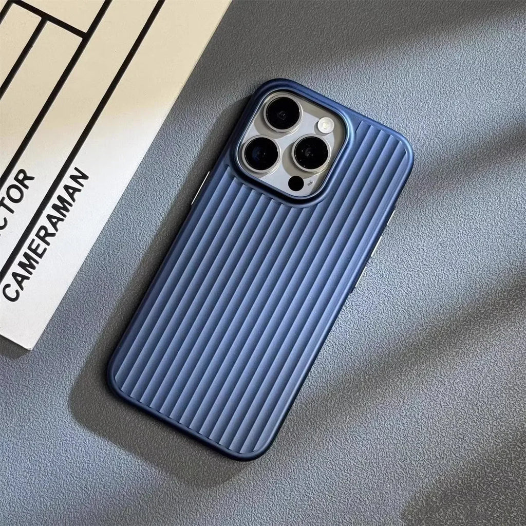 Titanium Shield Pro iPhone-Hülle — Schlanker Schutz in Militärqualität
