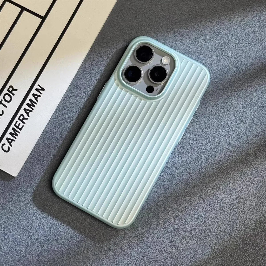 Titanium Shield Pro iPhone-Hülle — Schlanker Schutz in Militärqualität