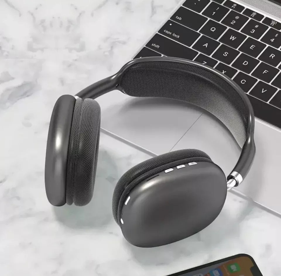 Cuffie wireless over-ear con cancellazione del rumore, bassi profondi, leggere e confortevoli
