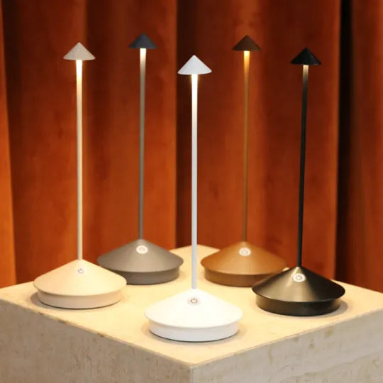 Lampe de table LED sans fil ClarityGlow — Éclairage réglable avec intensité variable